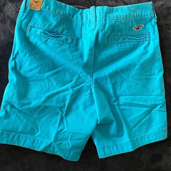 Men’s Hollister shorts - Picture 2 of 3